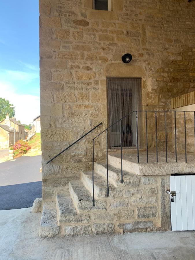 Gite 4 Etoiles - La Maison De Paul Coussergues Exterior photo